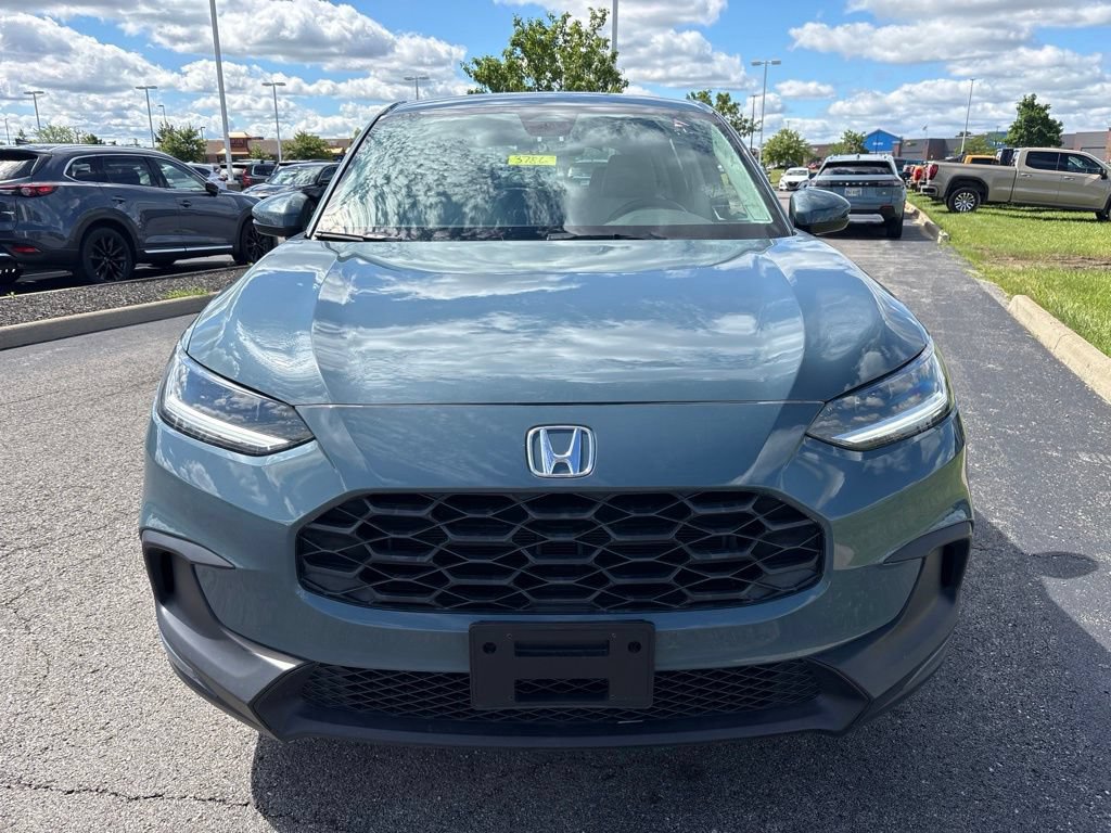 Used 2024 Honda HR-V LX image 2