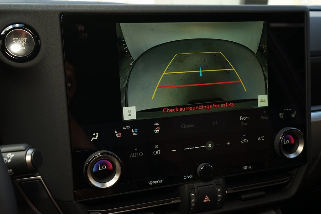 Used 2025 Lexus GX 550 image 16