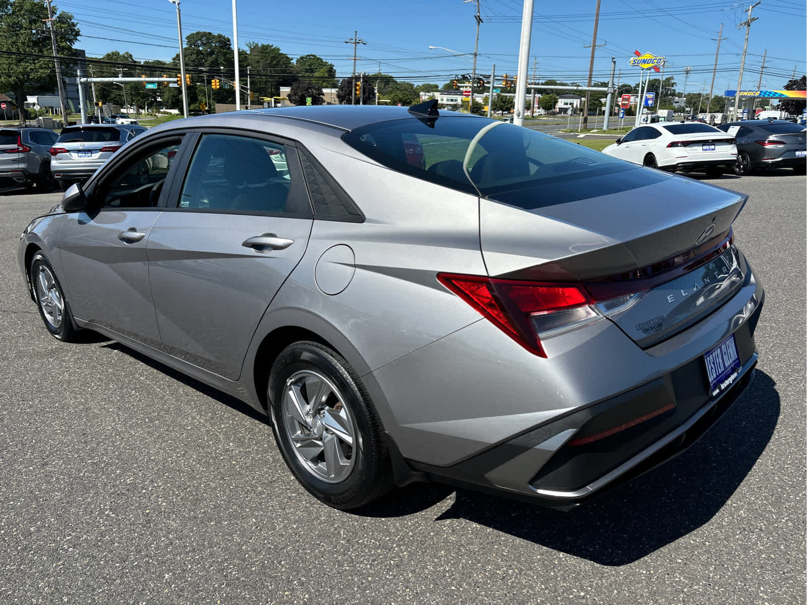 Used 2025 Hyundai Elantra SE FWD image 28