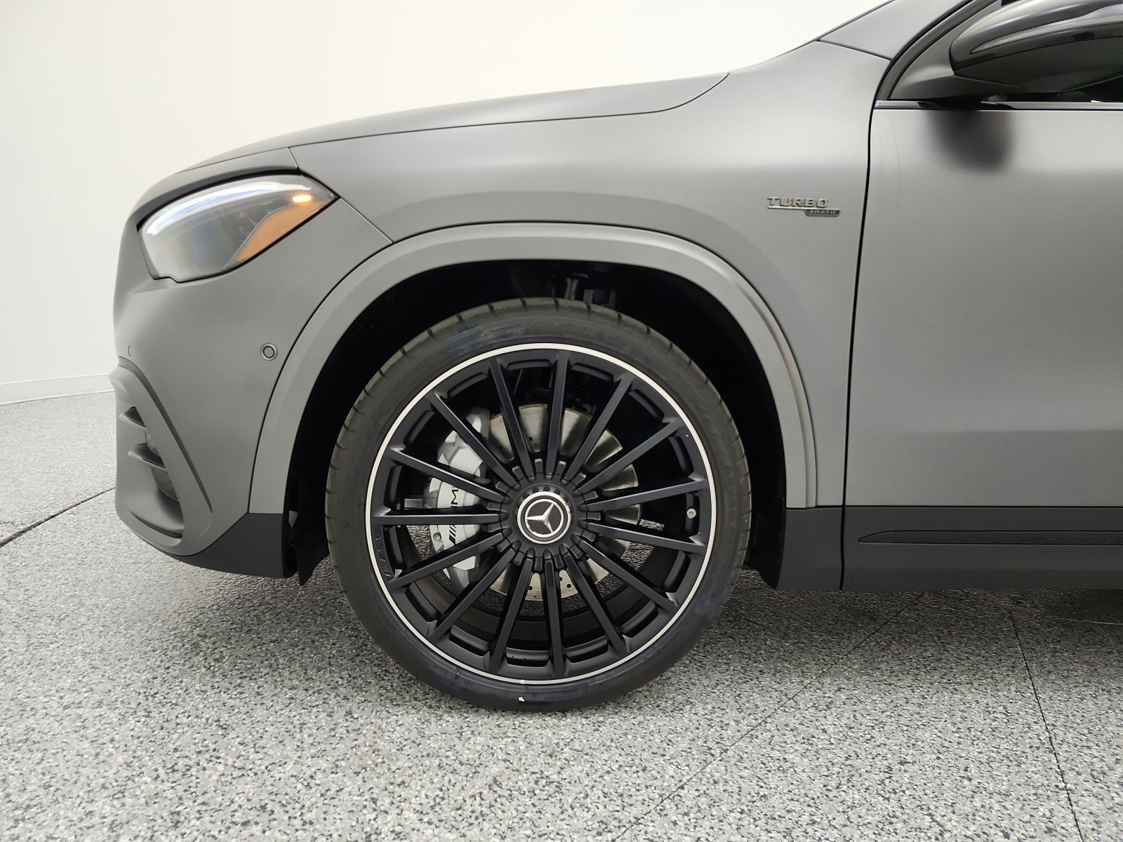 New 2026 Mercedes-Benz GLA 35 AMG 4MATIC image 13