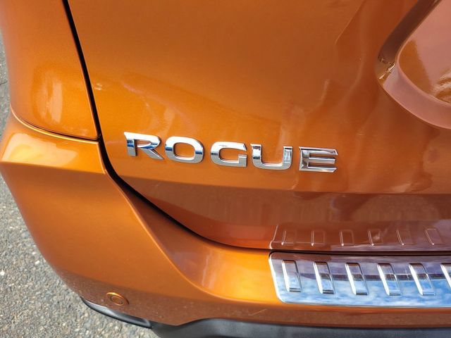Certified 2020 Nissan Rogue SL w/ Premium Package AWD/4WD image 10