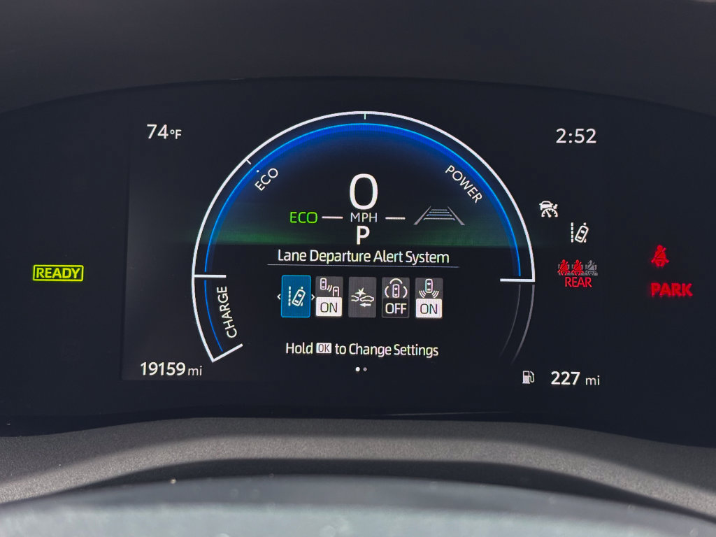 Used 2026 Toyota Camry LE FWD image 27