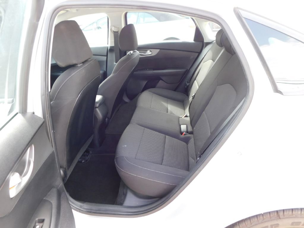Used 2019 Kia Forte LXS image 19