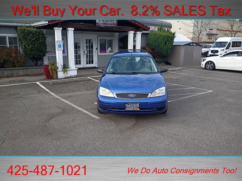 Used 2005 Ford Focus SE FWD image 2