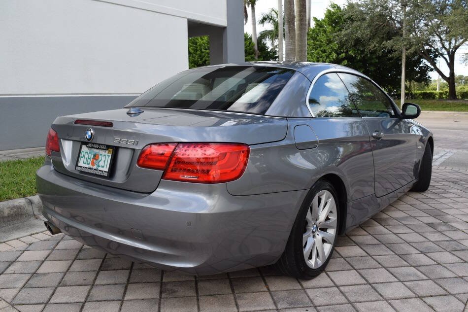 Used 2013 BMW 328i Convertible RWD image 8