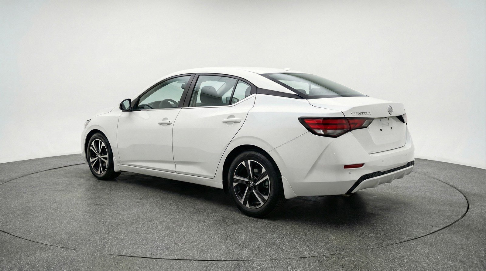 Used 2025 Nissan Sentra SV FWD image 6