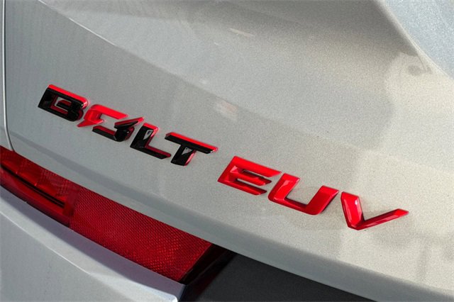 Used 2023 Chevrolet Bolt EUV Premier w/ Redline Edition image 26