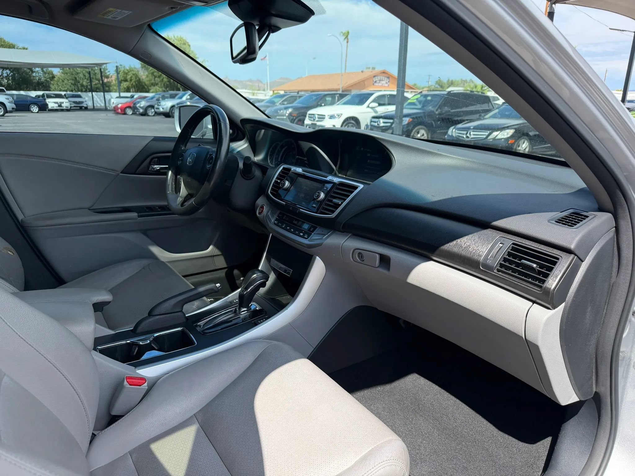Used 2014 Honda Accord EX-L image 27