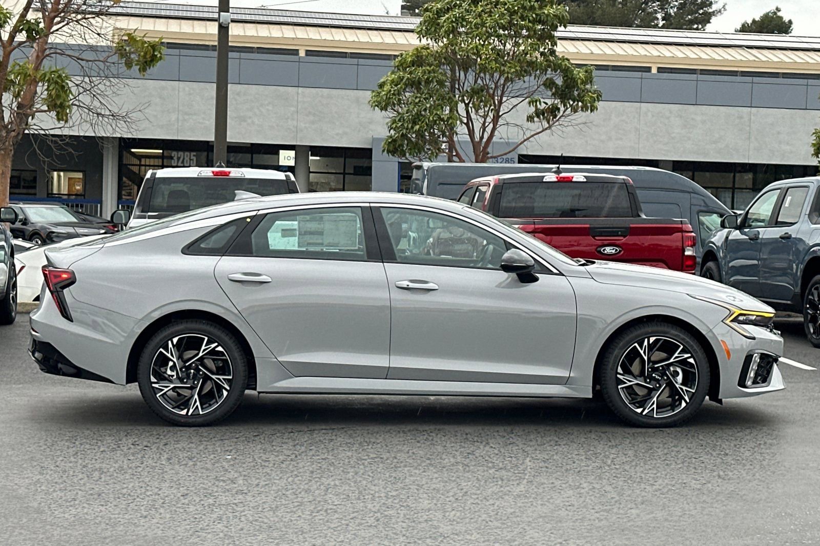 New 2026 Kia K5 GT-Line image 3