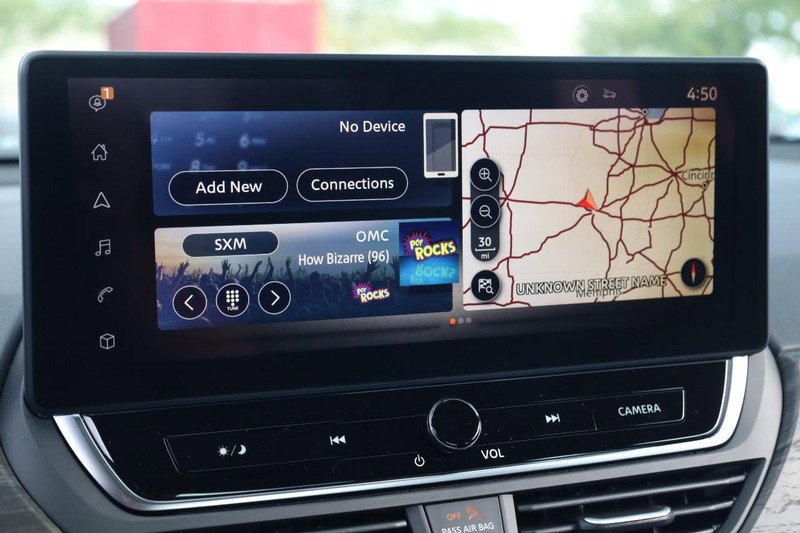 New 2025 Nissan Altima 2.5 SL image 11