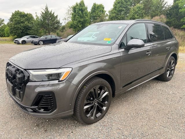 Used 2025 Audi Q7 3.0T Premium Plus