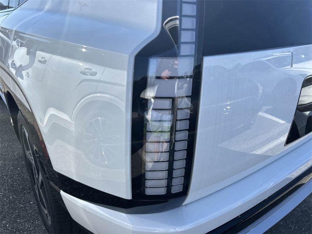 New 2026 Hyundai Ioniq 9 Limited image 15