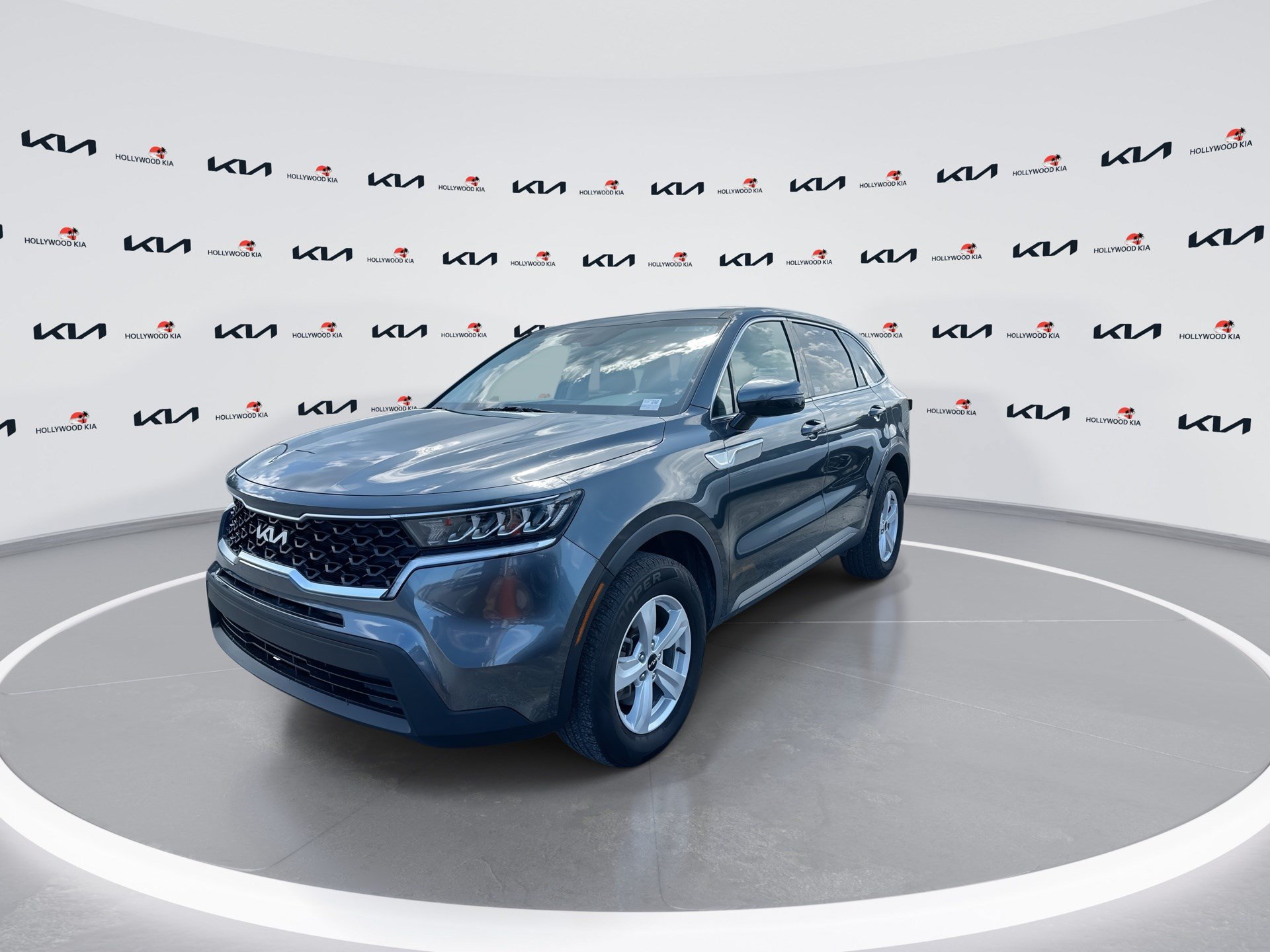Used 2022 Kia Sorento LX AWD/4WD image 4