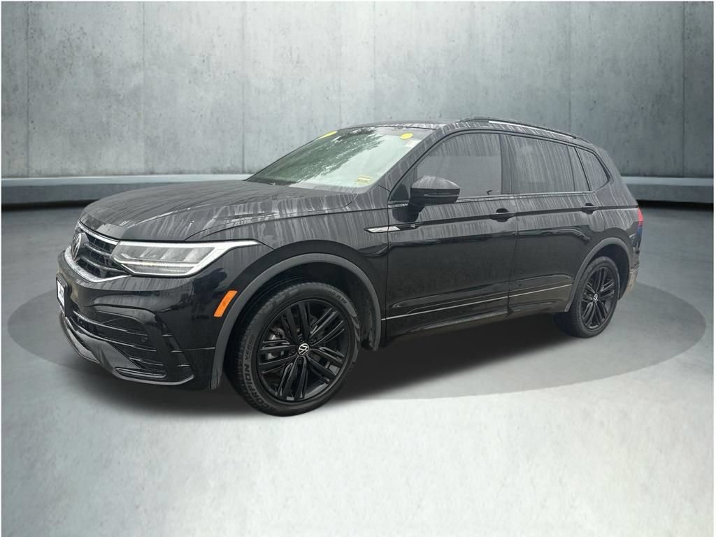 Used 2022 Volkswagen Tiguan SE R-Line