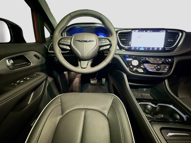 New 2026 Chrysler Pacifica Limited w/ S Appearance Package image 27