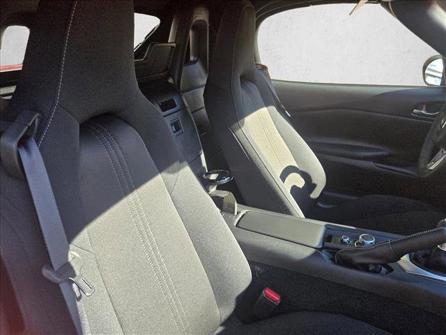 Used 2024 MAZDA MX-5 Miata Sport image 12
