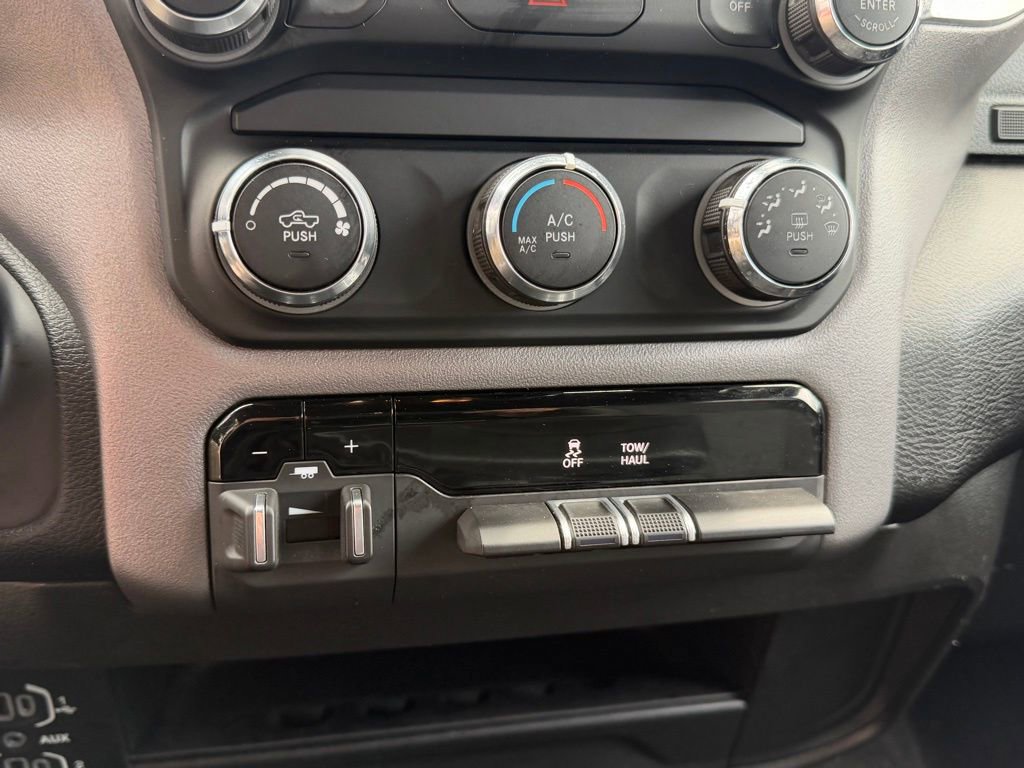 Used 2024 RAM 2500 Big Horn w/ Bed Utility Group AWD/4WD image 26