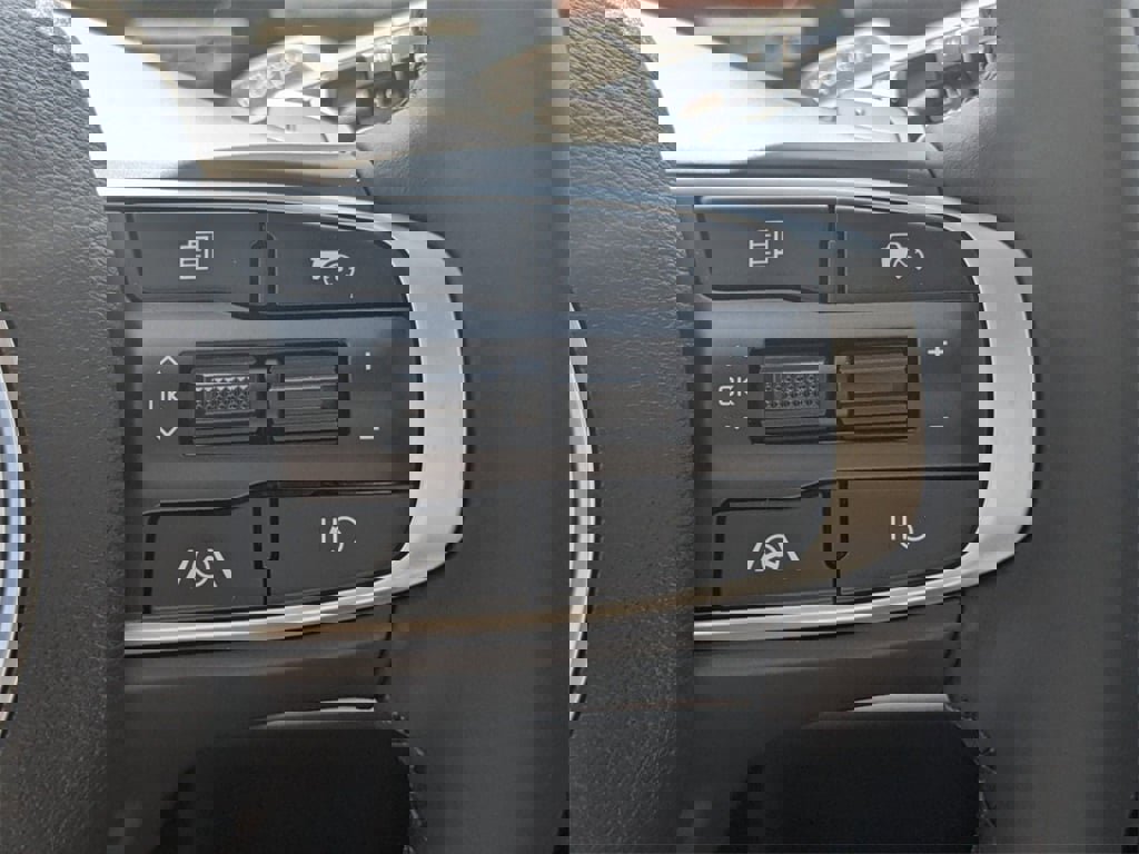 New 2024 Kia Sportage EX image 26