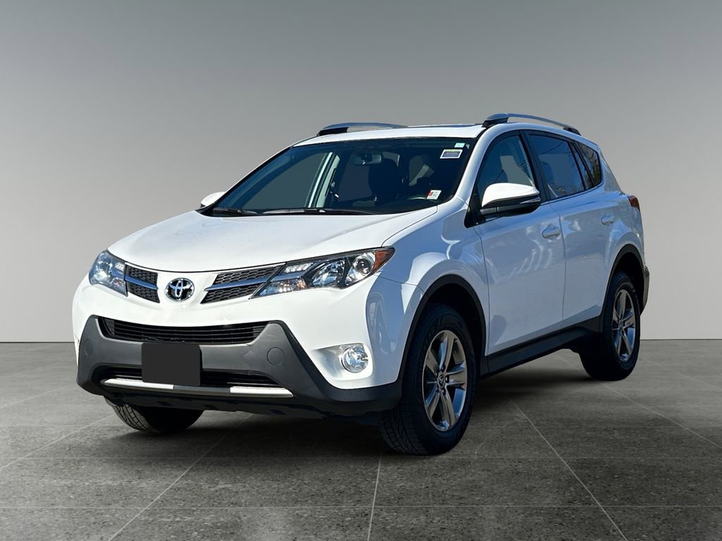 Used 2015 Toyota RAV4 XLE image 3