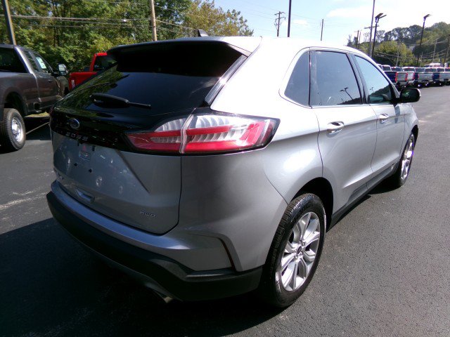 Used 2023 Ford Edge Titanium image 10