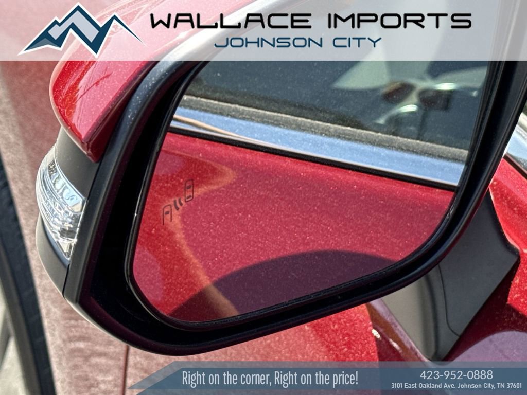 Used 2024 Toyota Venza Limited AWD/4WD image 39