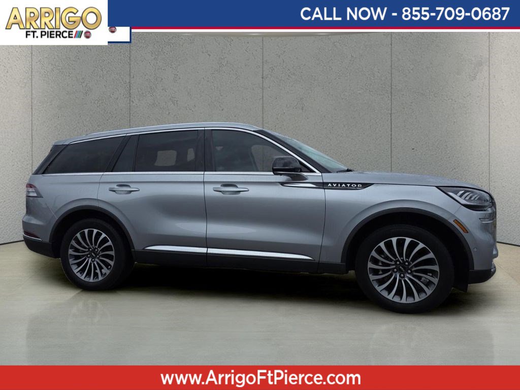 Used 2022 Lincoln Aviator Reserve w/ Equipment Group 201A AWD/4WD image 1