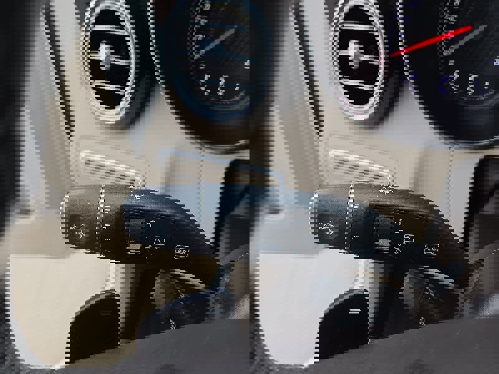 Used 2018 Mercedes-Benz GLC 43 AMG 4MATIC image 25