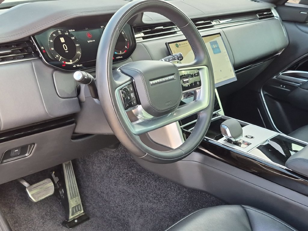 Used 2024 Land Rover Range Rover SE AWD/4WD image 13