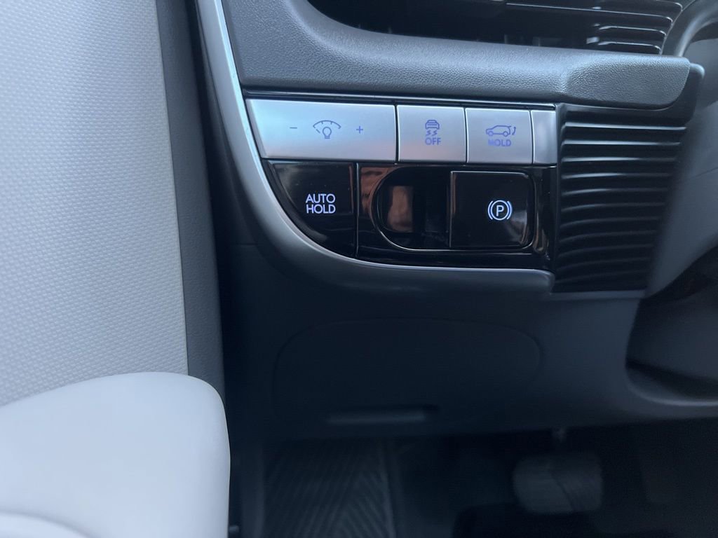 Used 2024 Hyundai Ioniq 5 SEL image 47