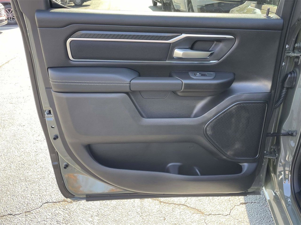 New 2026 RAM 1500 4x4 Crew Cab image 23