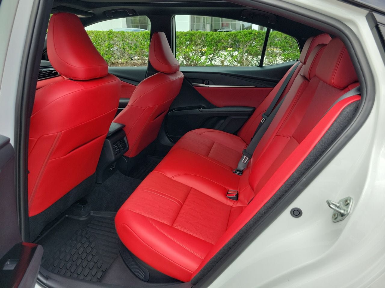 Used 2026 Toyota Camry XSE FWD image 11