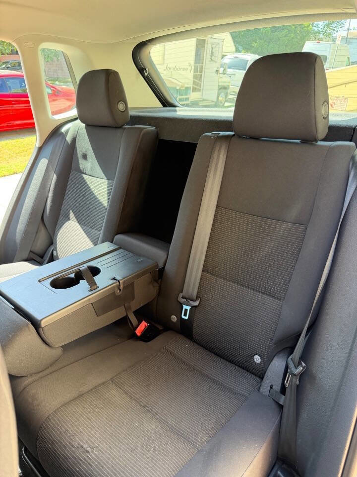 Used 2015 Volkswagen Tiguan S image 19