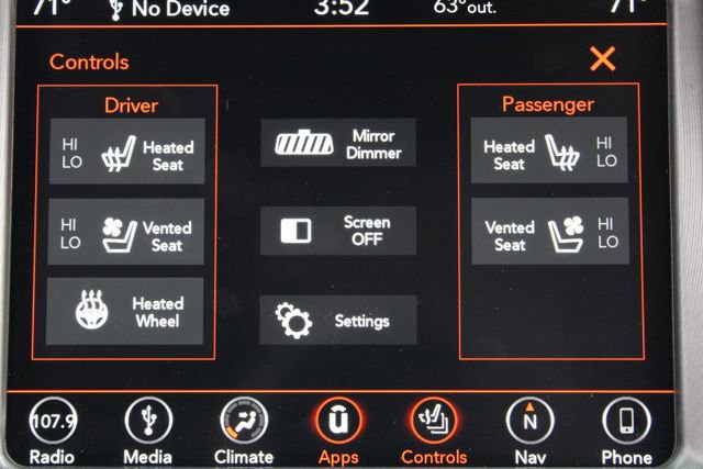 Used 2019 Dodge Charger R/T w/ Plus Group RWD image 31