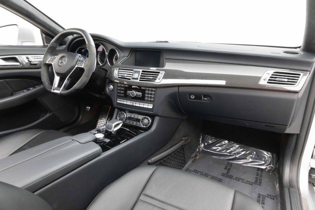 Used 2012 Mercedes-Benz CLS 63 AMG image 2