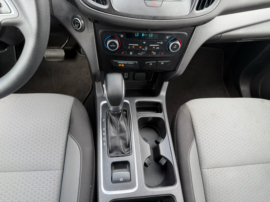 Used 2019 Ford Escape SE FWD image 29