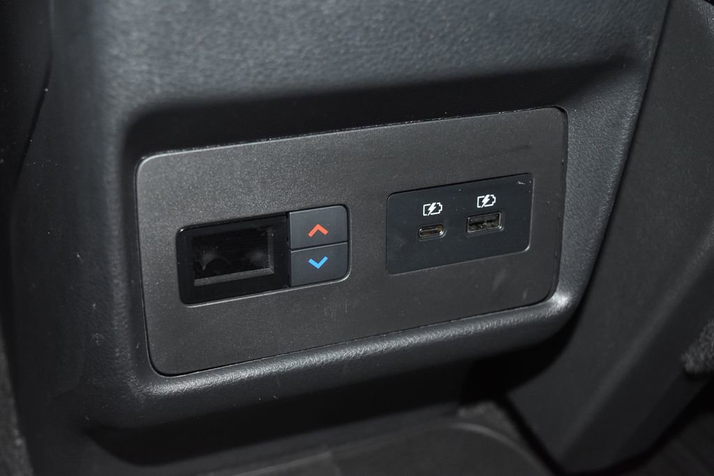 Used 2023 Nissan Rogue SL w/ SL Premium Package image 24