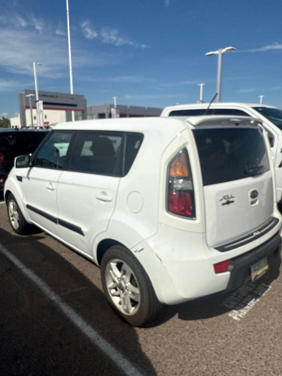 Used 2011 Kia Soul + FWD image 2