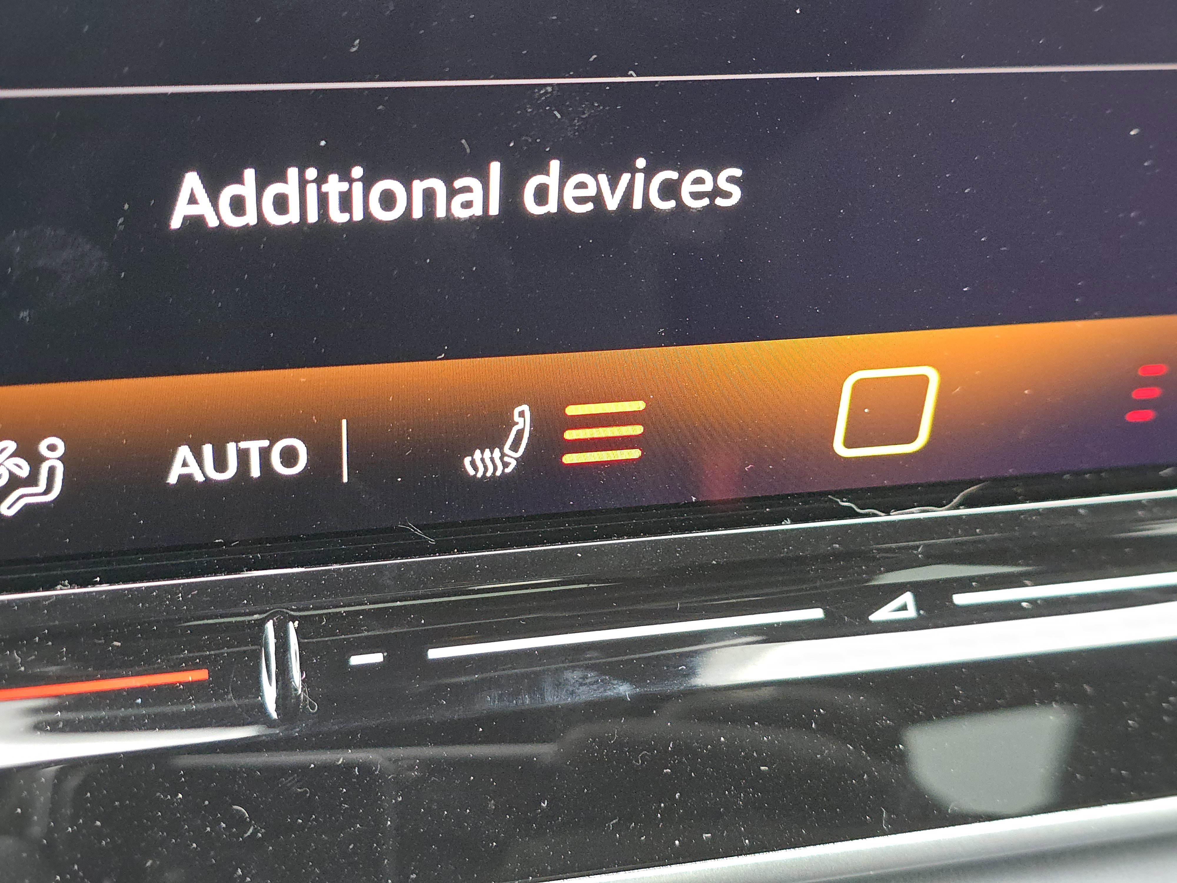 New 2026 Volkswagen Tiguan SE R-Line image 24