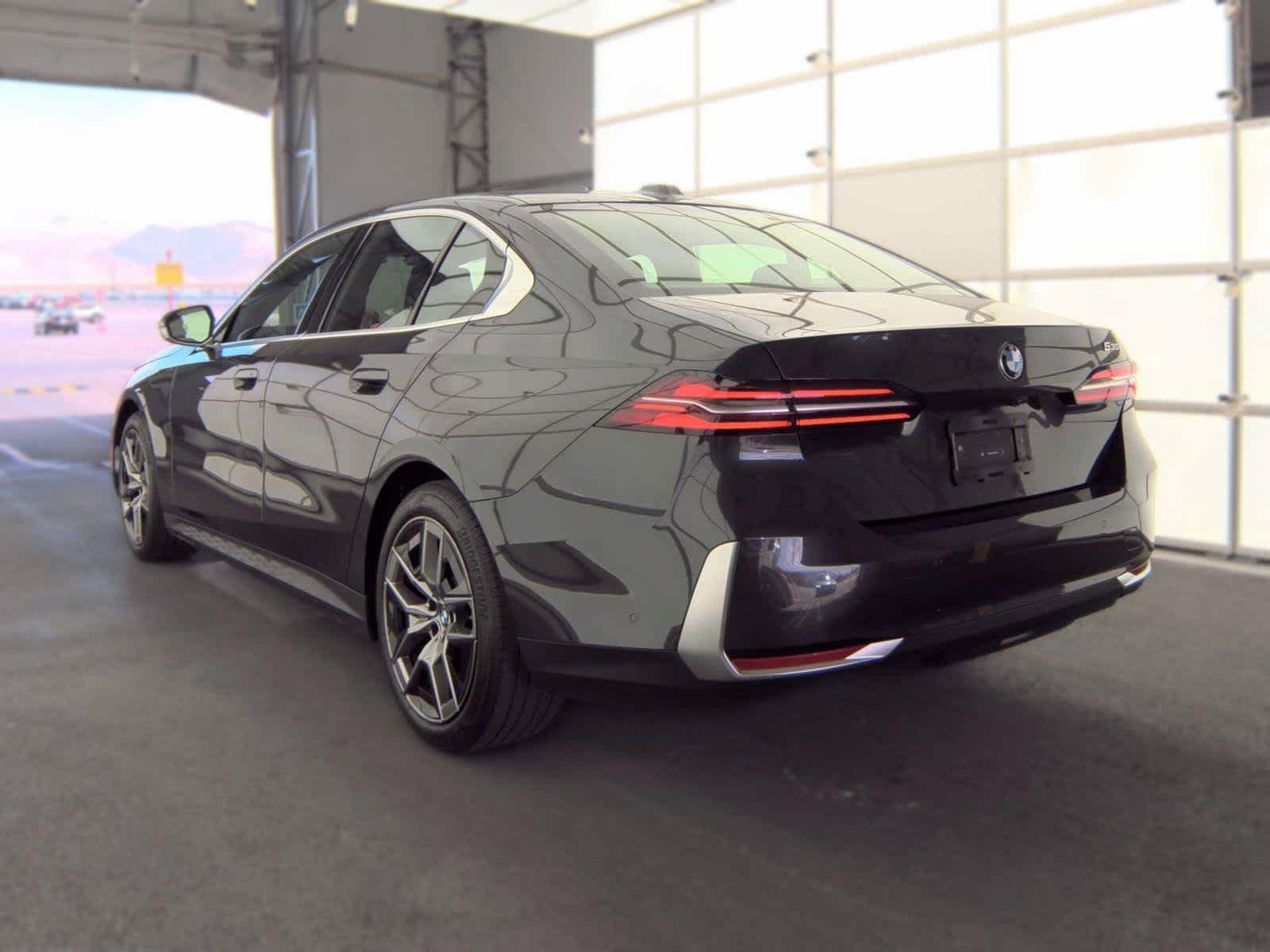 Used 2026 BMW 530i RWD image 6