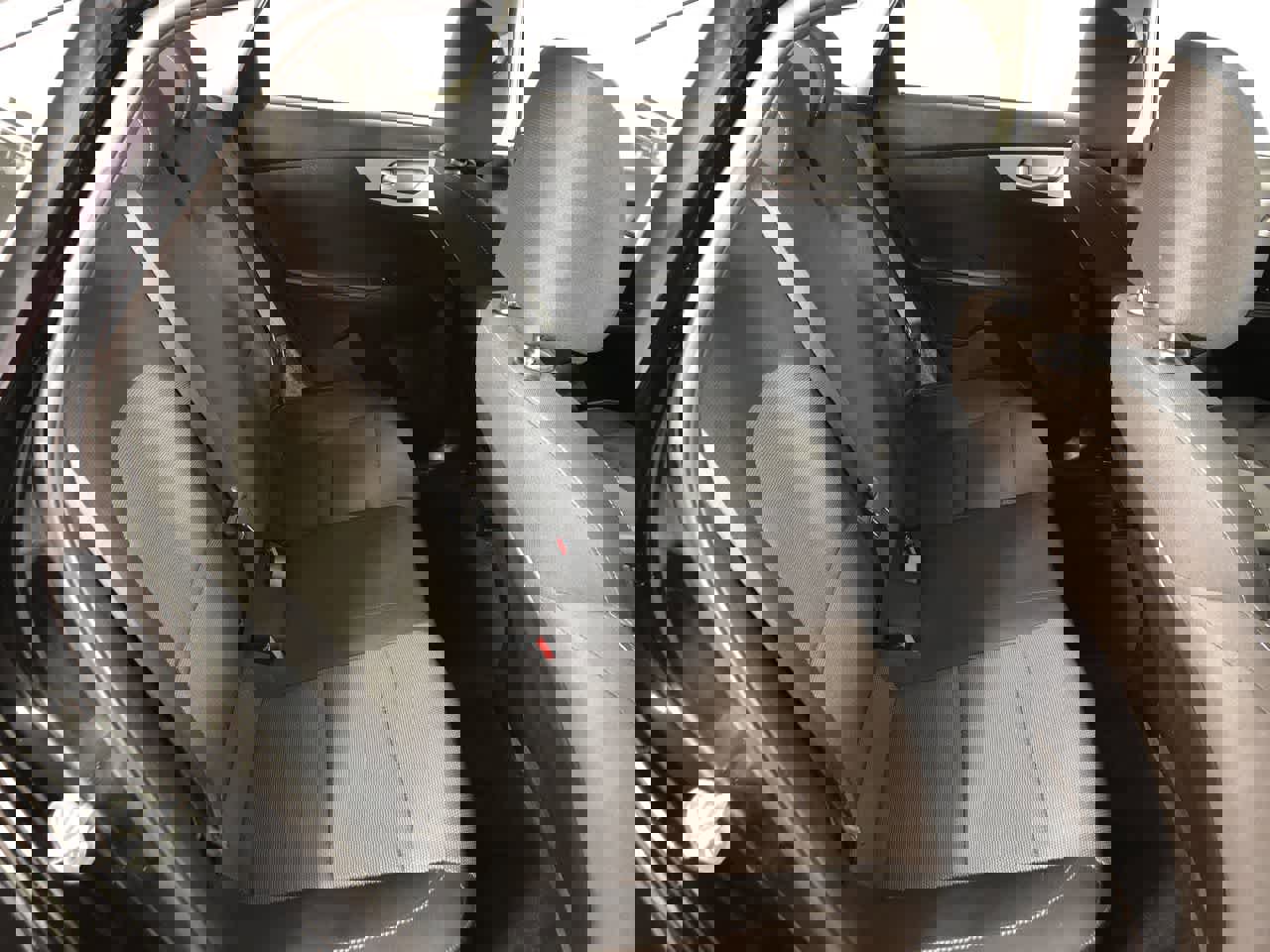 Used 2024 Kia Forte LXS image 19