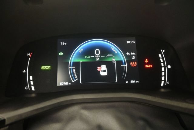 Used 2025 Toyota Camry LE w/ Convenience Package FWD image 12