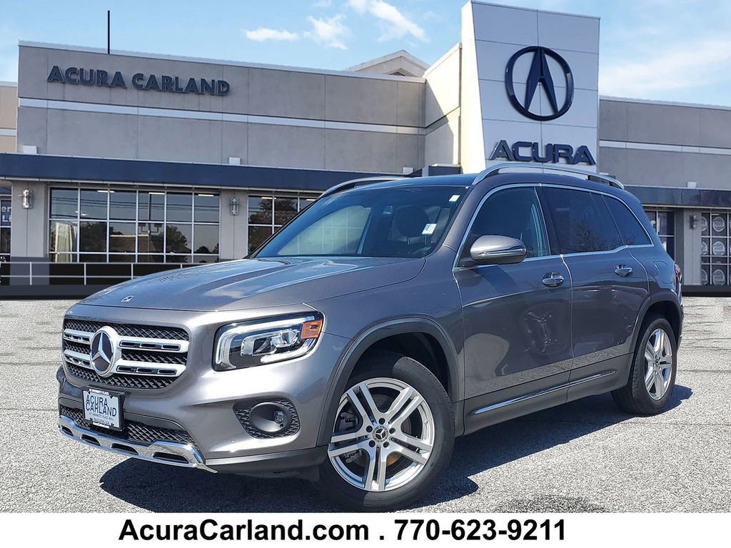 Used 2022 Mercedes-Benz GLB 250 4MATIC w/ Premium Package Lite image 1