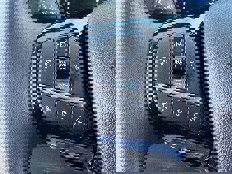 Used 2024 Ford Escape Active image 18