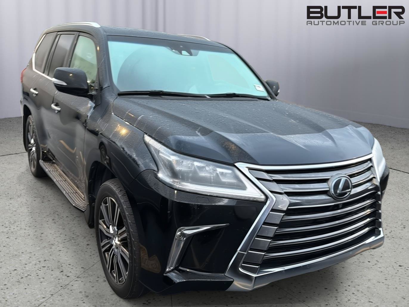 Used 2018 Lexus LX 570 4WD w/ Luxury Package image 5