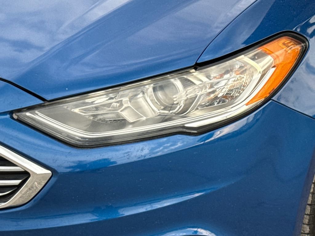 Used 2018 Ford Fusion S image 4