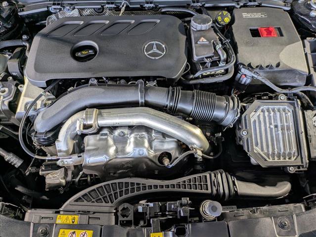 Used 2026 Mercedes-Benz GLB 250 image 25