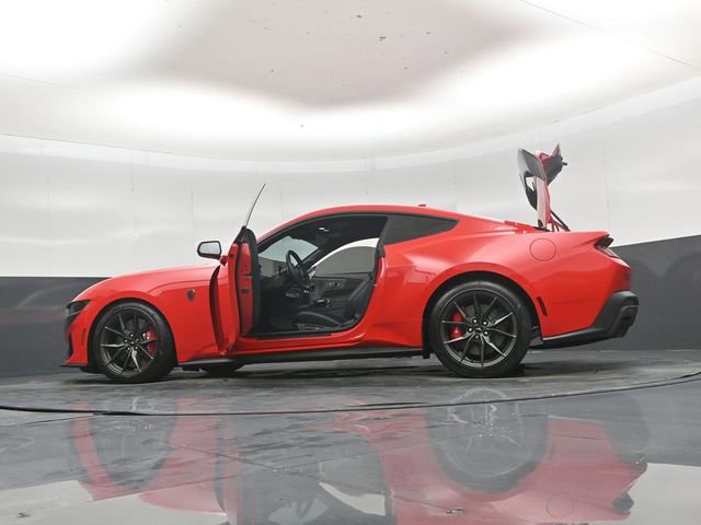 Used 2025 Ford Mustang Dark Horse w/ Security Package image 53
