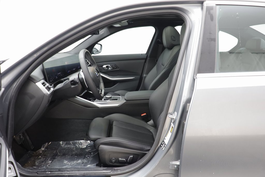 Certified 2025 BMW 330i xDrive Sedan w/ M Sport Package image 5