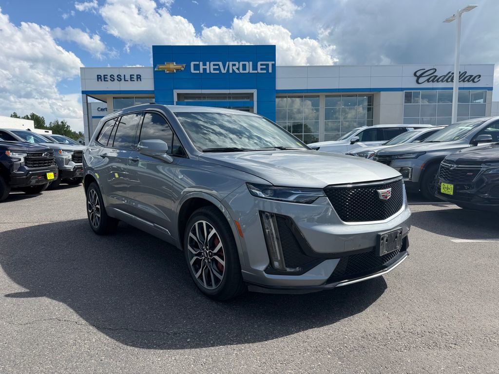 Used 2025 Cadillac XT6 Sport w/ LPO, Floor Liner Package