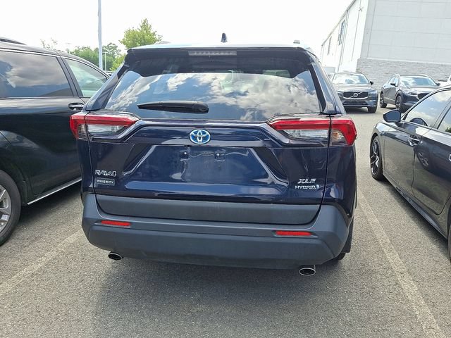 Used 2023 Toyota RAV4 XLE w/ Convenience Package AWD/4WD image 5